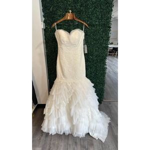 Watters New Sample White Ruffle Beaded Wedding Gown Size 12 Orig.$1200